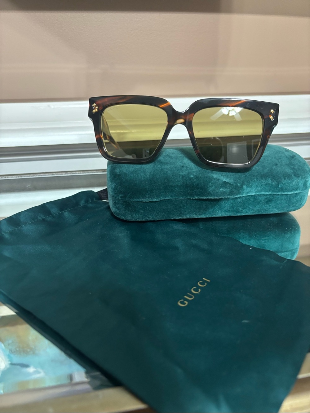 Gucci Women’s Tortoiseshell Sunglasses with Green Lenses - Picture 3 of 6